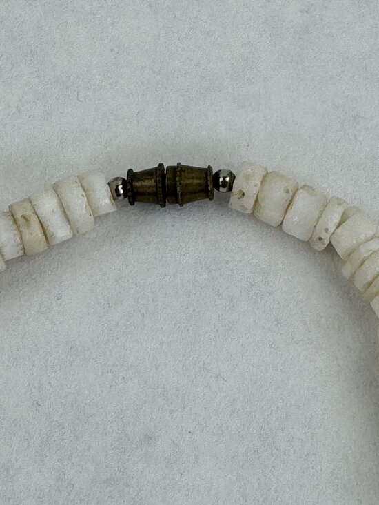 Vintage Shell Necklace 18" Natural Tropical Puka Shell Beach Choker Pink White - Picture 4 of 10